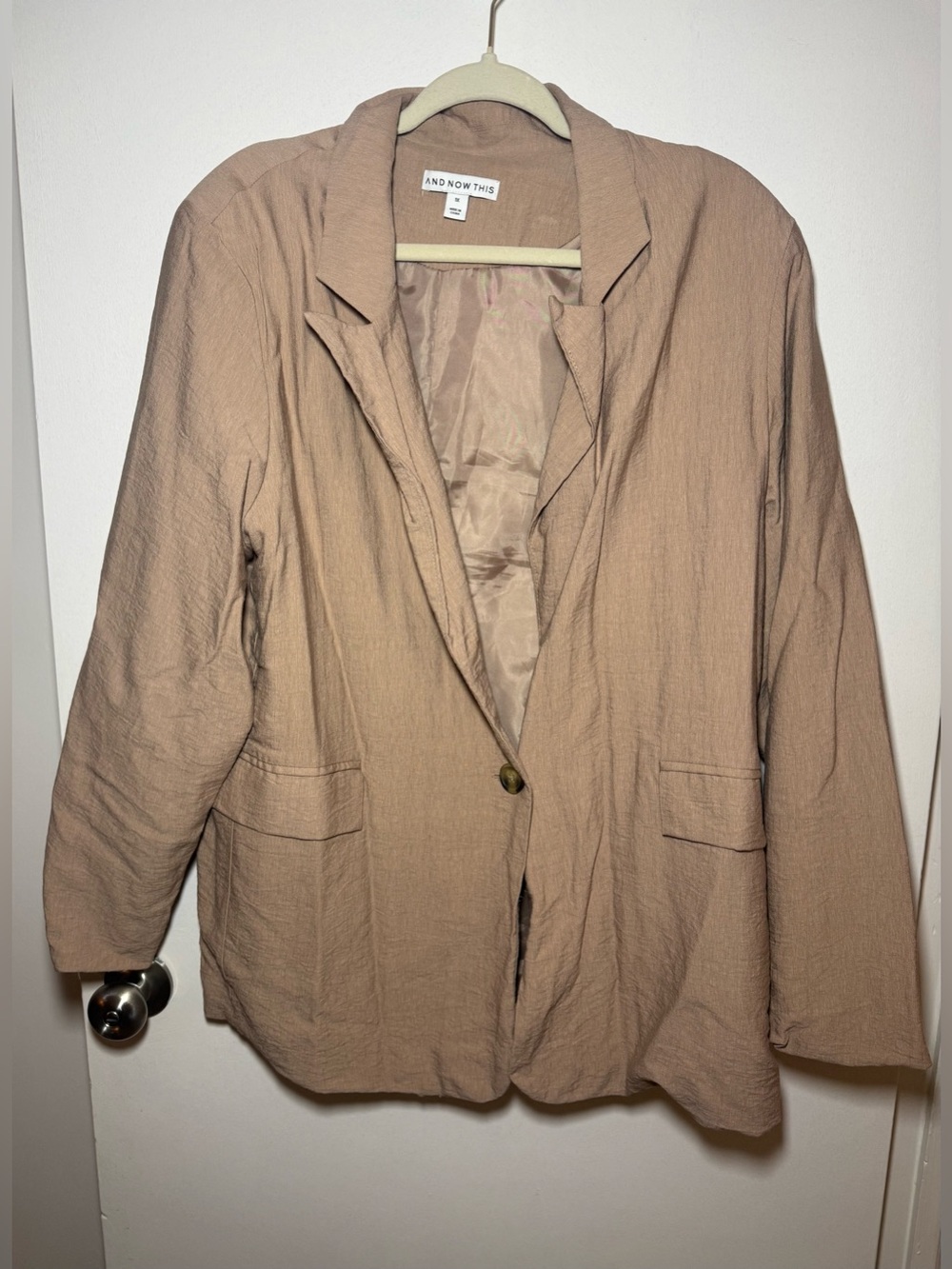 AND NOW THIS Women's Beige Tan Lined Button Blazer Jacket, Relaxed Fit, Size 1X